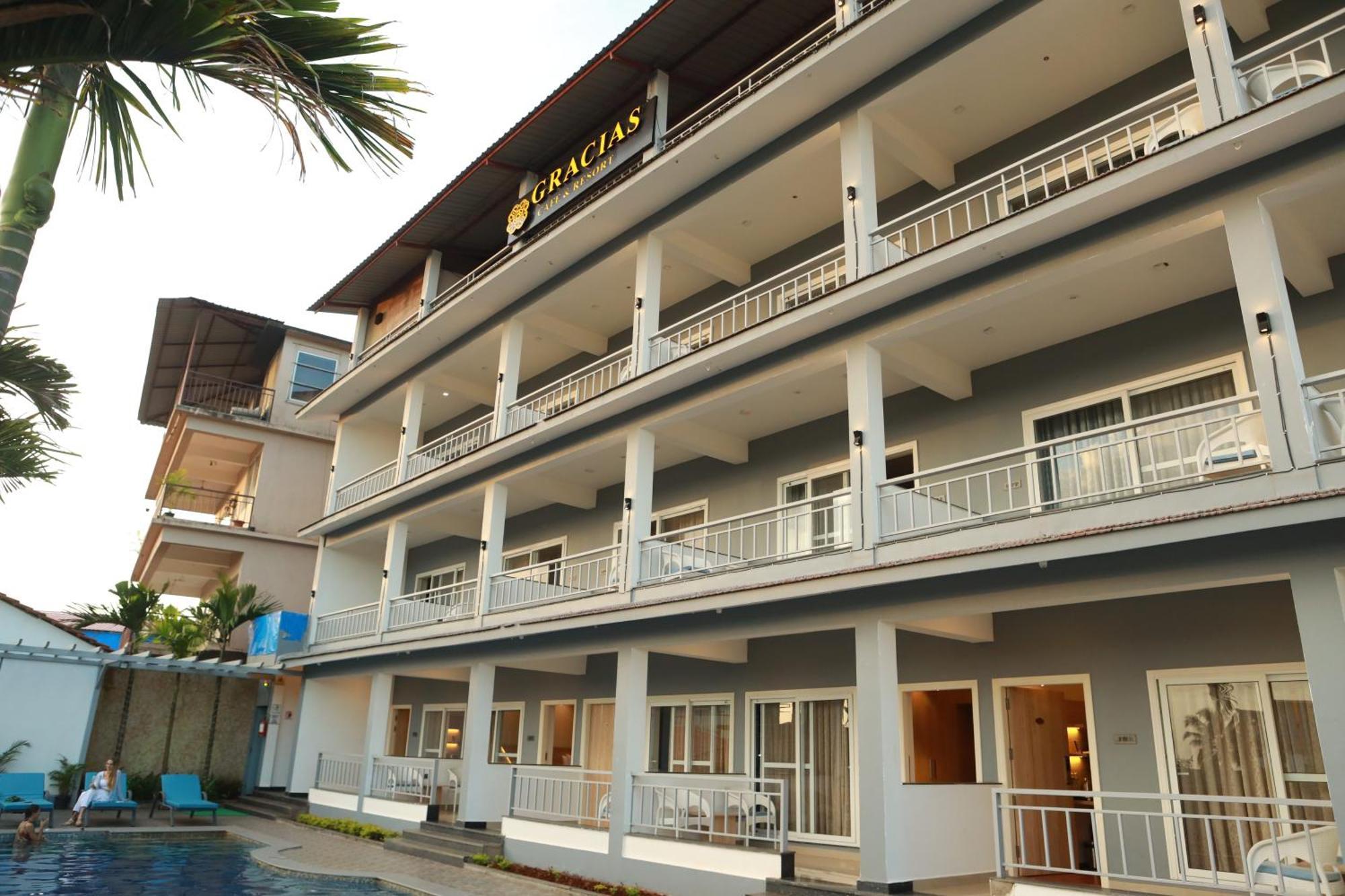Gracias Cafe & Resort Morjim Esterno foto